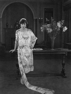 Не говори ничего, 1921: актеры, рейтинг, кто снимался, полная информация о фильме Don't Tell Everything